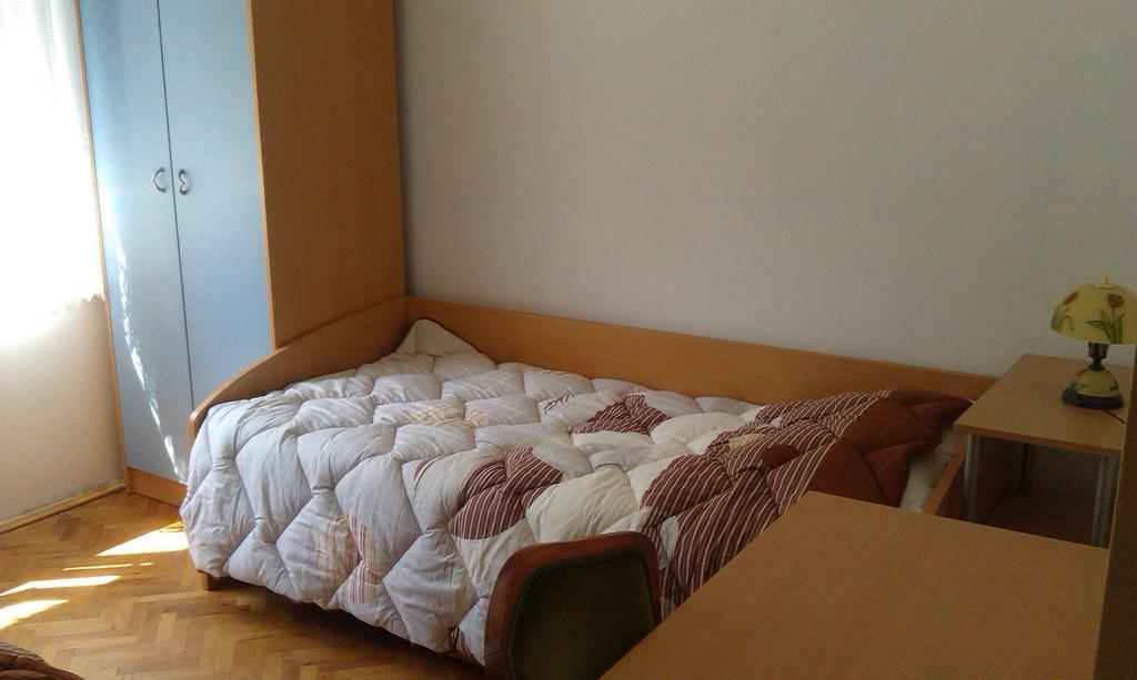 Apartment Perisa Ловран Екстер'єр фото